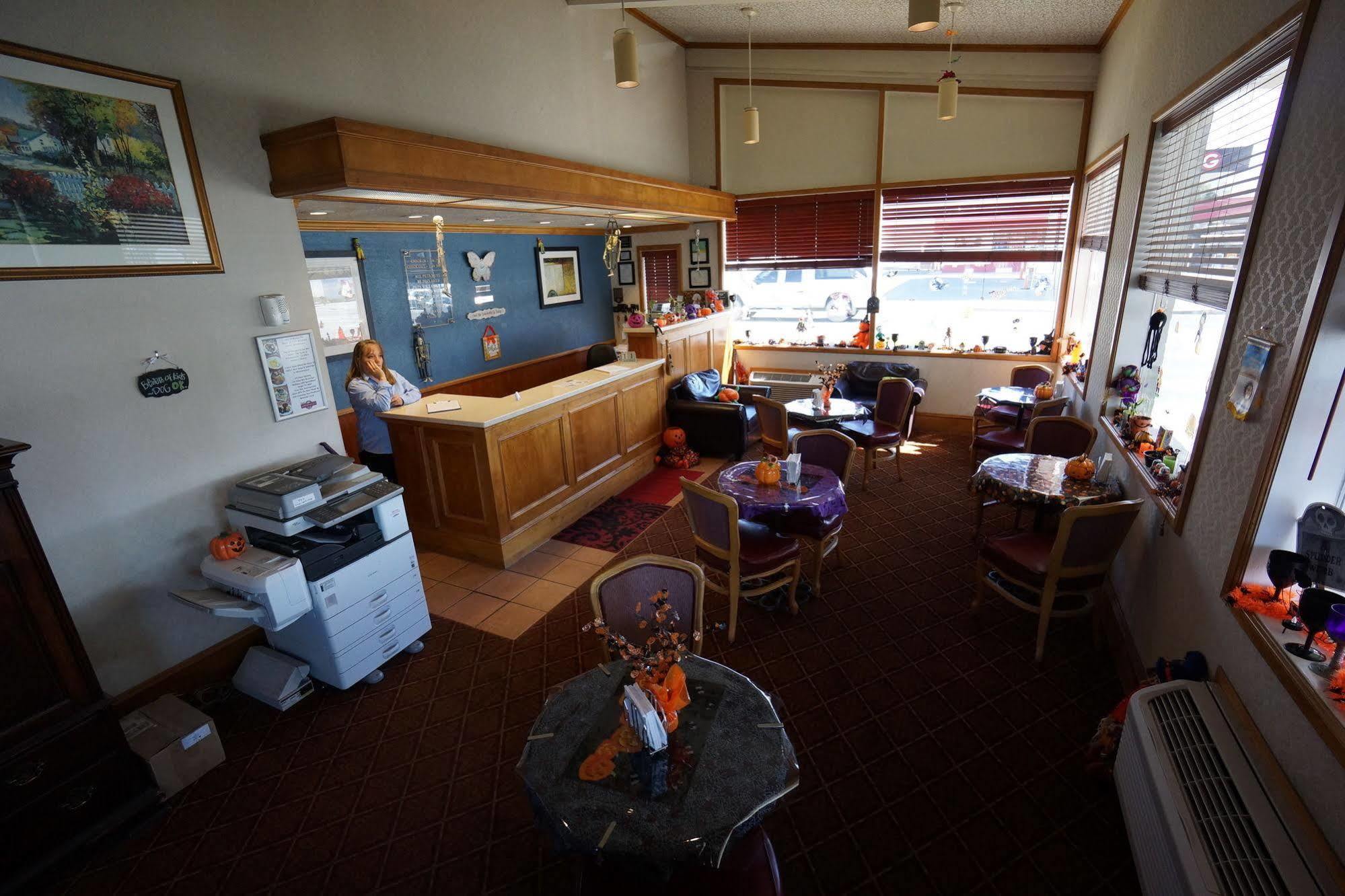 Winnemucca Holiday Motel Экстерьер фото