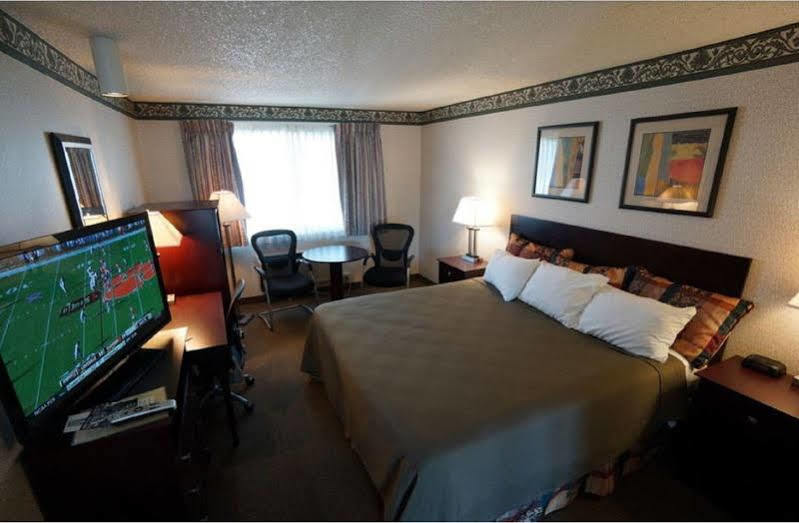 Winnemucca Holiday Motel Экстерьер фото